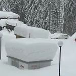 & In * Pamporovo